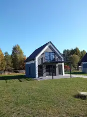 Nowe domy na Mazurach z linią brzegową - zdjęcie 11